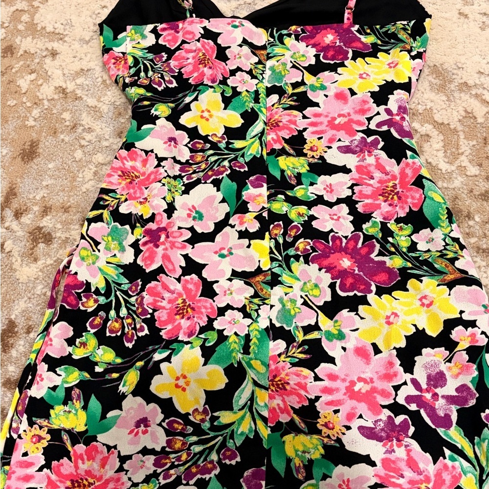 Vibrant Floral Mini Dress - Picture 5 of 6